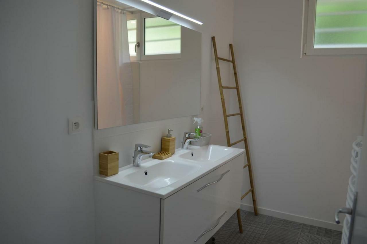 Sejourpoitiers ★ Appartement Lumineux ★ 1 Chambre Separee ★ 300M De La Gare Et Acces Direct Au Coeur Historique Zewnętrze zdjęcie